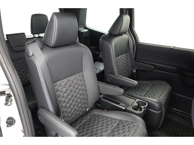 ヴォクシー ハイブリッドS-Z 両側Pドア カーテンエアバック スマキ プリクラッシュセーフティシステム Wエアコン Rカメラ DVDプレーヤー 地デジ アルミ 100V クルーズコントロール 横滑り防止機能 LEDランプ ナビTV(6枚目)