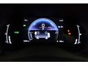 ハイブリッドＺ　ドライブレコーダ　インテリジェントキー　アルミホイル　ＬＥＤライト　１オ－ナ－　リアカメラ　クルーズコントロール　整備記録簿　横滑り防止システム　ナビＴＶ　メモリーナビゲーション　電動シ－ト　パワステ（30枚目）