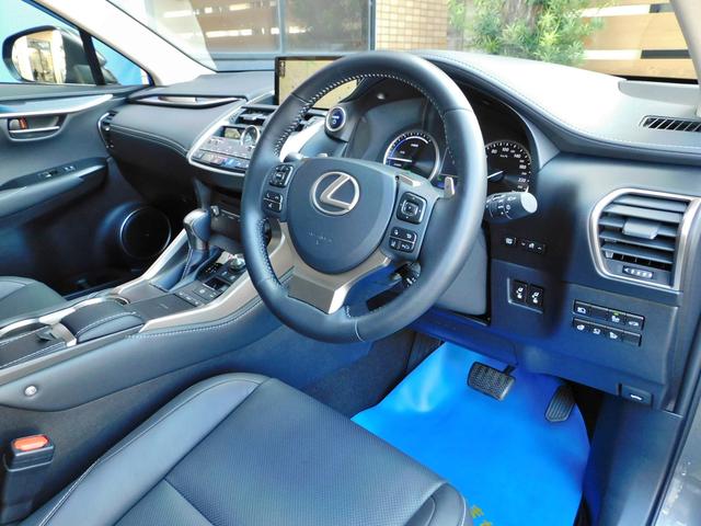 NX300h バージョンL 2年保証 ナビTV Sカメラ Bカメラ PCS RCC LDA BSM PKSB HUD AHS ヒーター付き電動革巻ハンドル 黒革全席Pシート シートAC Pバックドア シーケンシャルターンランプ(22枚目)