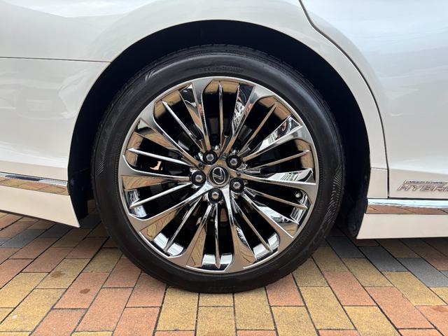 LS LS500h Iパッケージ 後期型 黒革 OPスパッタリング20inchAW 12.3型ナビ パノラミックビューモニター AppleCarPlay 前席シートヒーター&シートクーラー デジタルインナーミラー 三眼LEDライト(17枚目)