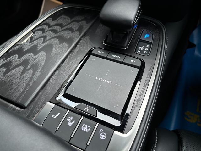 LS LS500h Iパッケージ 後期型 黒革 OPスパッタリング20inchAW 12.3型ナビ パノラミックビューモニター AppleCarPlay 前席シートヒーター&シートクーラー デジタルインナーミラー 三眼LEDライト(44枚目)