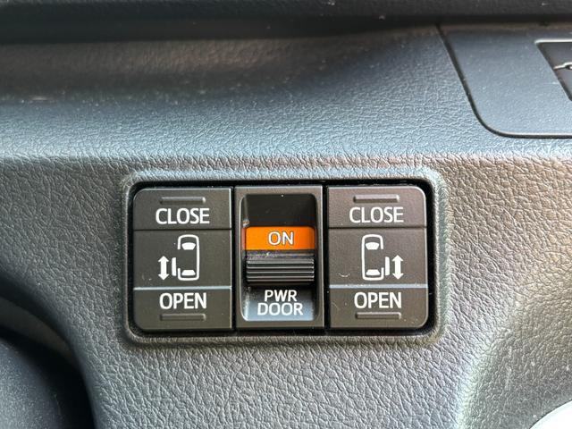 シエンタ ハイブリッド G セーフティーエディション 後期型 9型ナビ 全方位カメラ Bluetoothオーディオ 両側パワースライドドア 前席シートヒーター&ステアリングヒーター LEDヘッドライト TVキット ACコンセント 前後ドラレコ ETC(47枚目)