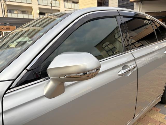 クラウンハイブリッド G 黒本革 パノラミックビューモニター 18AW AppleCarPlay デュアルオートエアコン 三眼LEDヘッドライト 全席シートヒーター&前席シートクーラー 前後ドラレコ ETC PCS LTA(13枚目)