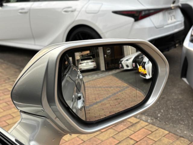 クラウンハイブリッド G 黒本革 パノラミックビューモニター 18AW AppleCarPlay デュアルオートエアコン 三眼LEDヘッドライト 全席シートヒーター&前席シートクーラー 前後ドラレコ ETC PCS LTA(15枚目)