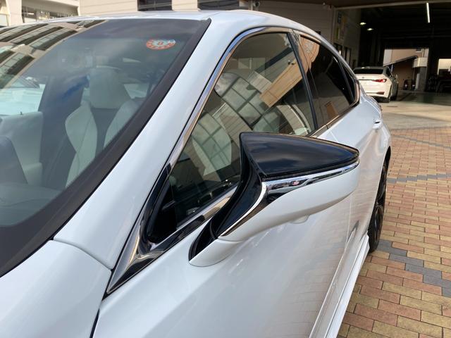 ES ES300h Fスポーツ 後期型 TRDフルエアロ&TRDマフラー デジタルインナーミラー オレンジキャリパー パワートランク ワイヤレス充電 カラーヘッドアップディスプレイ ワンオーナー パノラミックビューモニター(16枚目)