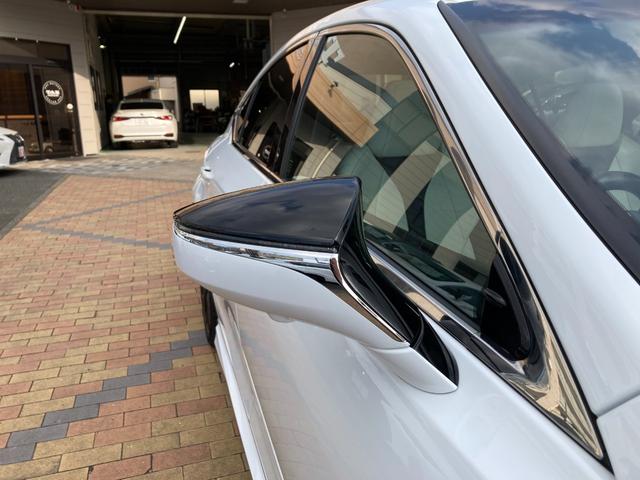 ES ES300h Fスポーツ 後期型 TRDフルエアロ&TRDマフラー デジタルインナーミラー オレンジキャリパー パワートランク ワイヤレス充電 カラーヘッドアップディスプレイ ワンオーナー パノラミックビューモニター(17枚目)