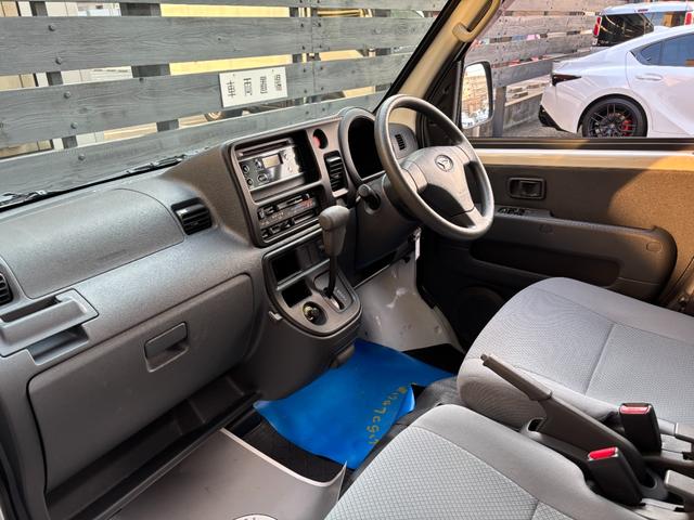 ハイゼットカーゴ デッキバンＧ　ＣＤオーディオ　両側スライドドア　キーレス　前席パワーウィンドウ　パワステ　ＥＴＣ（19枚目）