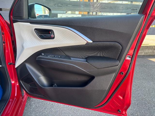 スイフト ハイブリッドMZ 1オーナー 赤黒ツートン フロントエアロ 9型ディスプレイオーディオ AppleCarPlay オートエアコン LEDヘッドライト 前席シートヒーター デュアルセンサーブレーキサポート2 16AW(30枚目)