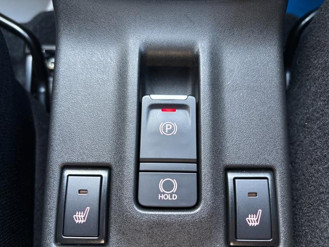 スイフト ハイブリッドMZ 1オーナー 赤黒ツートン フロントエアロ 9型ディスプレイオーディオ AppleCarPlay オートエアコン LEDヘッドライト 前席シートヒーター デュアルセンサーブレーキサポート2 16AW(41枚目)