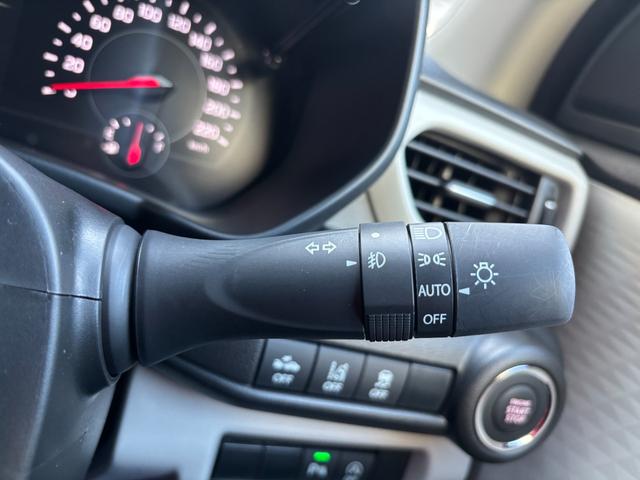 スイフト ハイブリッドMZ 1オーナー 赤黒ツートン フロントエアロ 9型ディスプレイオーディオ AppleCarPlay オートエアコン LEDヘッドライト 前席シートヒーター デュアルセンサーブレーキサポート2 16AW(46枚目)