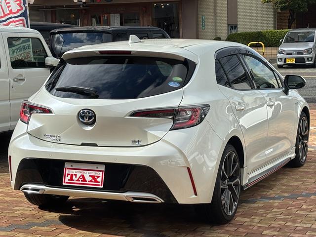 カローラスポーツ ハイブリッドG Z 純正9型ナビ バックカメラ BSM HUD TRDサイドスカート Bluetoothオーディオ デュアルオートエアコン LEDヘッドライト 純正ドラレコ ETC PCS RCC 18inchAW(6枚目)