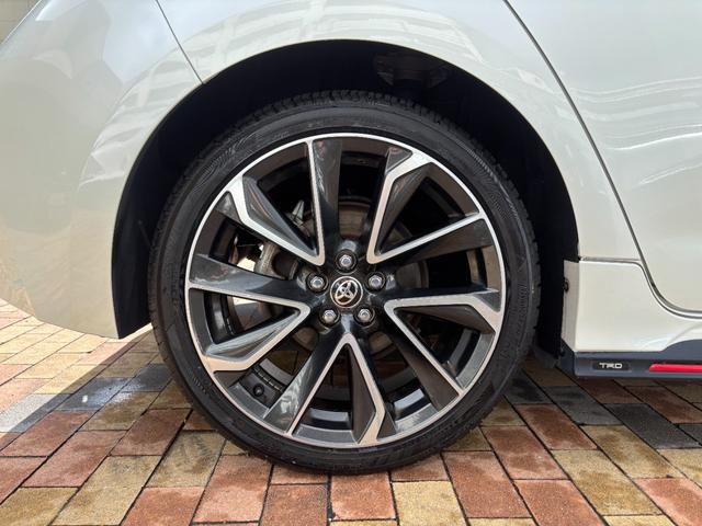 カローラスポーツ ハイブリッドG Z 純正9型ナビ バックカメラ BSM HUD TRDサイドスカート Bluetoothオーディオ デュアルオートエアコン LEDヘッドライト 純正ドラレコ ETC PCS RCC 18inchAW(18枚目)