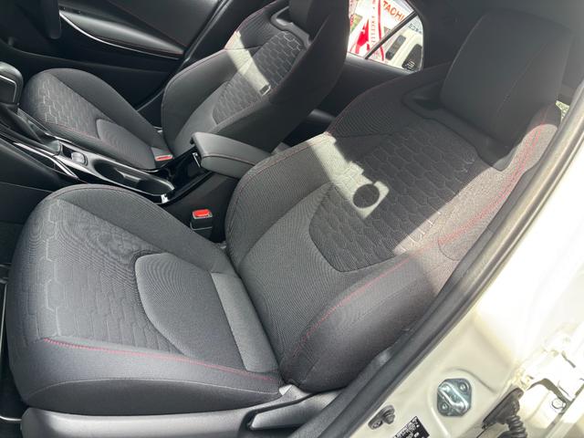 カローラスポーツ ハイブリッドG Z 純正9型ナビ バックカメラ BSM HUD TRDサイドスカート Bluetoothオーディオ デュアルオートエアコン LEDヘッドライト 純正ドラレコ ETC PCS RCC 18inchAW(27枚目)