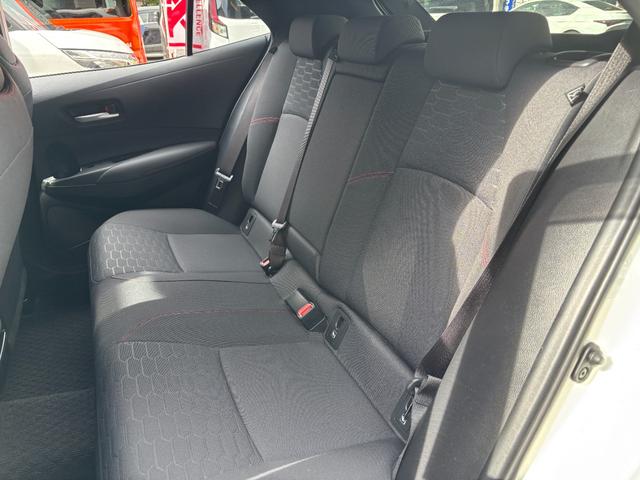 カローラスポーツ ハイブリッドG Z 純正9型ナビ バックカメラ BSM HUD TRDサイドスカート Bluetoothオーディオ デュアルオートエアコン LEDヘッドライト 純正ドラレコ ETC PCS RCC 18inchAW(29枚目)