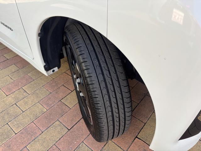 ルークス ハイウェイスター　Ｘ　ツートンルーフ　純正９型ナビ　全方位カメラ　フルセグＴＶ　オートエアコン　片側パワースライドドア　オート付きＬＥＤヘッドライト　後席サーキュレーター＆テーブル　ドラレコ　ＥＴＣ　１４ｉｎｃｈＡＷ（19枚目）