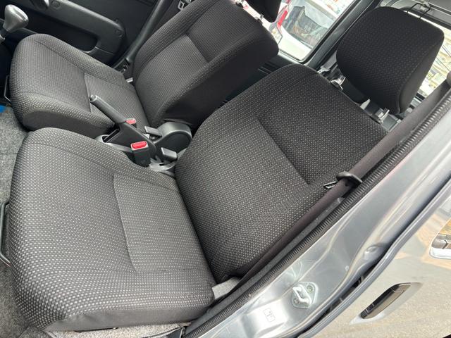 内装の状態や装飾品の可動も確認します！ネット上では分からない臭いや汚れも率直にお答えしますので、お気軽にお問い合わせ下さい！お客様へ心よりおすすめできる、納得頂ける車両のみ取り扱っております！！