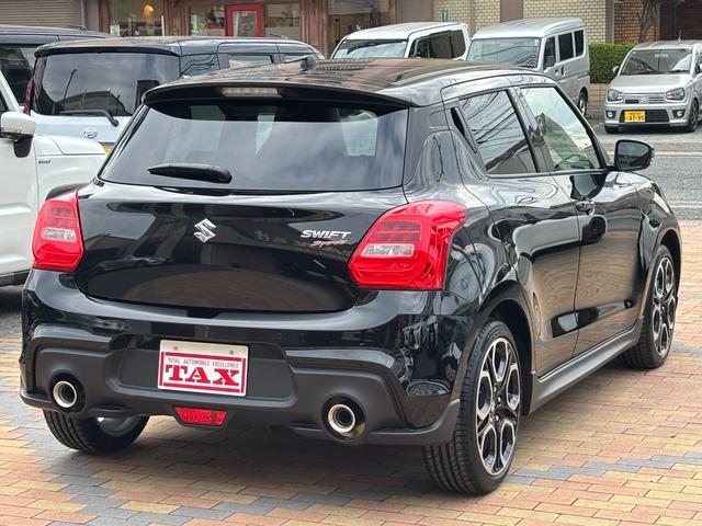 スイフトスポーツ ベースグレード 6速MT 新品ディスプレイオーディオ AppleCarPlay オートエアコン LEDヘッドライト 運転席シートヒーター 衝突軽減ブレーキ 車線逸脱警報 クリアランスソナー RCC 17inchAW(6枚目)