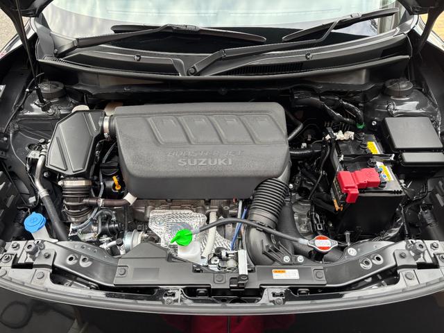 スイフトスポーツ ベースグレード 6速MT 新品ディスプレイオーディオ AppleCarPlay オートエアコン LEDヘッドライト 運転席シートヒーター 衝突軽減ブレーキ 車線逸脱警報 クリアランスソナー RCC 17inchAW(20枚目)