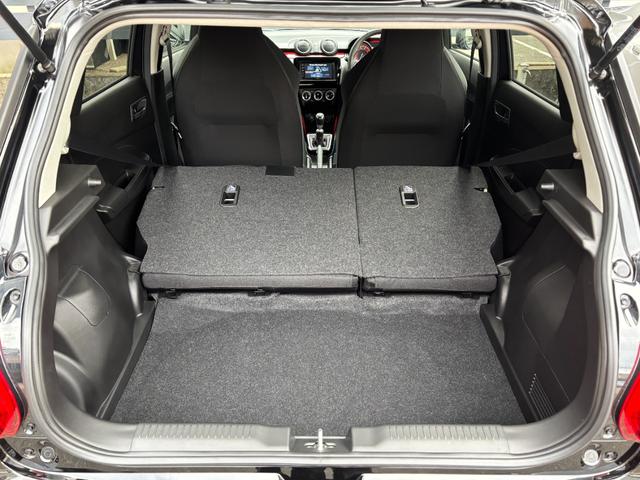 スイフトスポーツ ベースグレード 6速MT 新品ディスプレイオーディオ AppleCarPlay オートエアコン LEDヘッドライト 運転席シートヒーター 衝突軽減ブレーキ 車線逸脱警報 クリアランスソナー RCC 17inchAW(33枚目)