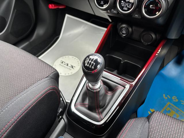 スイフトスポーツ ベースグレード 6速MT 新品ディスプレイオーディオ AppleCarPlay オートエアコン LEDヘッドライト 運転席シートヒーター 衝突軽減ブレーキ 車線逸脱警報 クリアランスソナー RCC 17inchAW(37枚目)