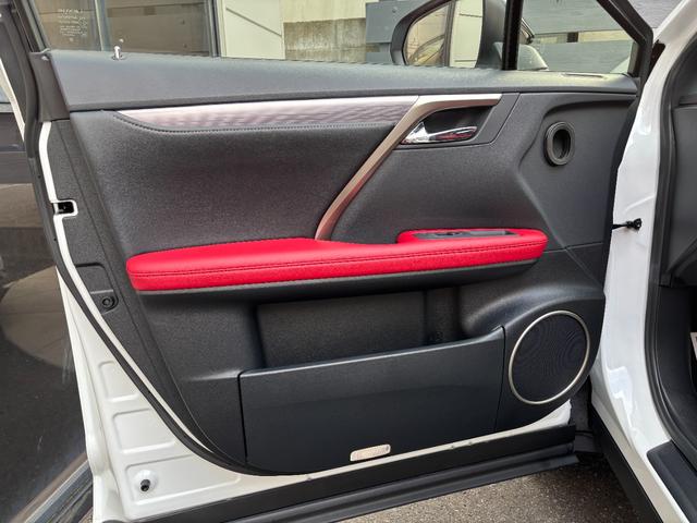 ＲＸ ＲＸ４５０ｈ　Ｆスポーツ　後期型　赤本革　１２．３型ナビ　ＡＣコンセント　バックカメラ　ＡｐｐｌｅＣａｒＰｌａｙ　三眼ＬＥＤヘッドライト　前席シートヒーター＆ベンチレーション　前後ドラレコ　ＡＨＳ　ＰＣＳ　２０ｉｎｃｈＡＷ（30枚目）