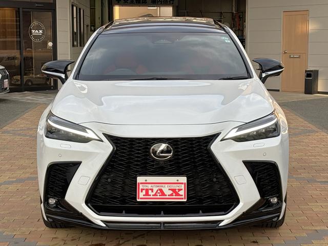 ＮＸ ＮＸ３５０ｈ　Ｆスポーツ　ＴＲＤフルエアロ　パノラマルーフ　１オーナー　マークレビンソン　三眼ＬＥＤライト　オレンジキャリパー　後席パワーシート＆シートヒーター　デジタルインナーミラー　アドバンスドパーク　ＡＣコンセント（5枚目）