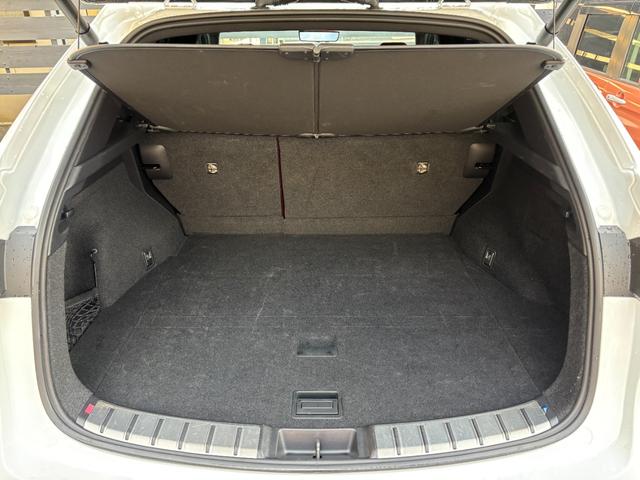 ＮＸ ＮＸ３５０ｈ　Ｆスポーツ　ＴＲＤフルエアロ　パノラマルーフ　１オーナー　マークレビンソン　三眼ＬＥＤライト　オレンジキャリパー　後席パワーシート＆シートヒーター　デジタルインナーミラー　アドバンスドパーク　ＡＣコンセント（40枚目）