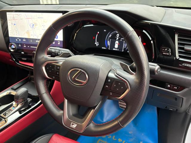 ＮＸ ＮＸ３５０ｈ　Ｆスポーツ　ＴＲＤフルエアロ　パノラマルーフ　１オーナー　マークレビンソン　三眼ＬＥＤライト　オレンジキャリパー　後席パワーシート＆シートヒーター　デジタルインナーミラー　アドバンスドパーク　ＡＣコンセント（54枚目）