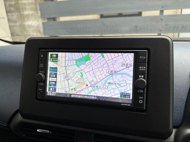 純正ナビ付き！（遠出のドライブも楽々道案内、皆で楽しいドライブをお約束します！）
