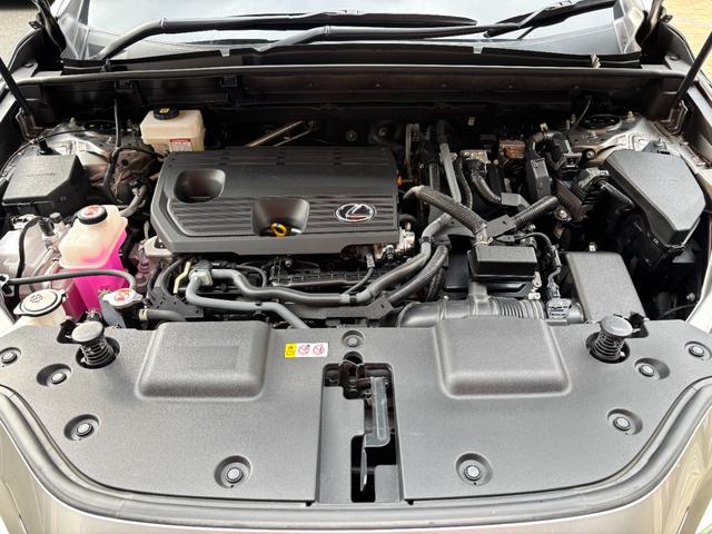 ＮＸ ＮＸ３５０ｈ　Ｆスポーツ　ＴＲＤフルエアロ　パノラマルーフ　赤本革　パノラミックビューモニター　三眼ＬＥＤ　デジタルインナーミラー　１４型ナビ　ＡｐｐｌｅＣａｒＰｌａｙ　パワーバックドア　アドバンスドパーク　２０ｉｎｃｈＡＷ（23枚目）