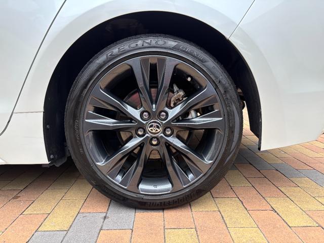 カローラツーリング ハイブリッド ダブルバイビー 後期型 法人ワンオーナー 10.5型ナビ フルセグTV バックカメラ オートエアコン LEDヘッドライト 電動パーキングブレーキ&ブレーキホールド 純正ドラレコ ETC2.0 PCS 17inchAW(18枚目)