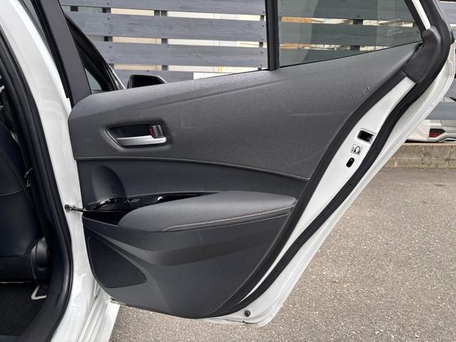 カローラツーリング ハイブリッド ダブルバイビー 後期型 法人ワンオーナー 10.5型ナビ フルセグTV バックカメラ オートエアコン LEDヘッドライト 電動パーキングブレーキ&ブレーキホールド 純正ドラレコ ETC2.0 PCS 17inchAW(31枚目)