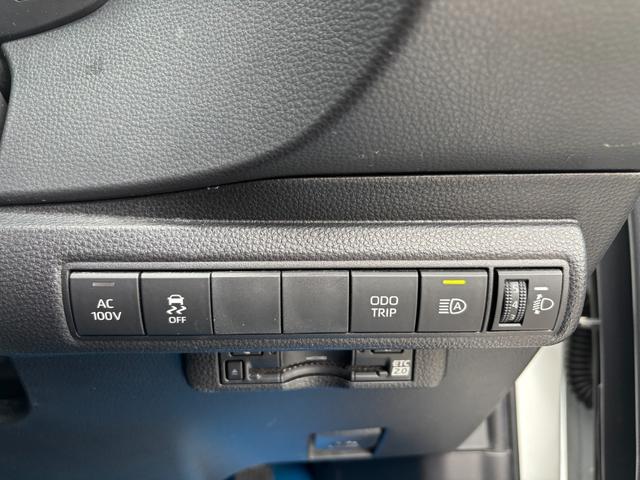 カローラツーリング ハイブリッド ダブルバイビー 後期型 法人ワンオーナー 10.5型ナビ フルセグTV バックカメラ オートエアコン LEDヘッドライト 電動パーキングブレーキ&ブレーキホールド 純正ドラレコ ETC2.0 PCS 17inchAW(47枚目)