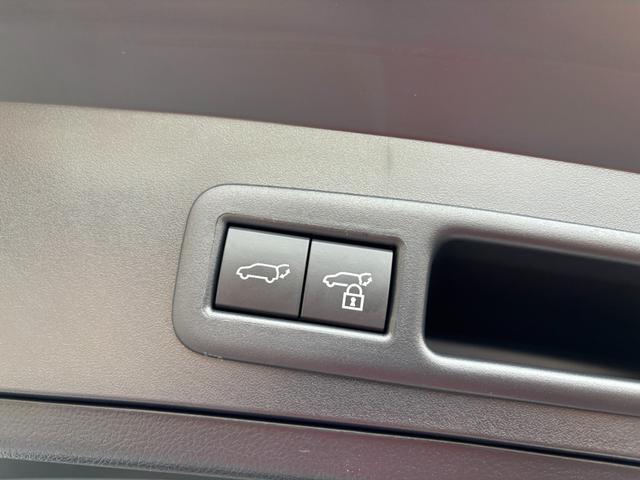 ＵＸ ＵＸ２５０ｈ　バージョンＬ　ＭＣ後モデル　白本革　パノラミックビュー　１２．３型ナビ　フルセグ　デュアルオートエアコン　三眼ＬＥＤヘッドライト　前席シートヒーター＆ベンチレーション　前後ドラレコ　ＥＴＣ　ＰＣＳ　１８ｉｎｃｈＡＷ（35枚目）