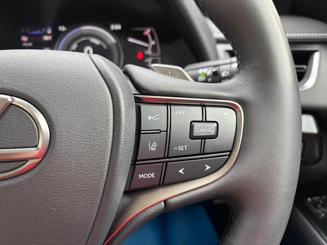 ＵＸ ＵＸ２５０ｈ　バージョンＬ　ＭＣ後モデル　白本革　パノラミックビュー　１２．３型ナビ　フルセグ　デュアルオートエアコン　三眼ＬＥＤヘッドライト　前席シートヒーター＆ベンチレーション　前後ドラレコ　ＥＴＣ　ＰＣＳ　１８ｉｎｃｈＡＷ（47枚目）