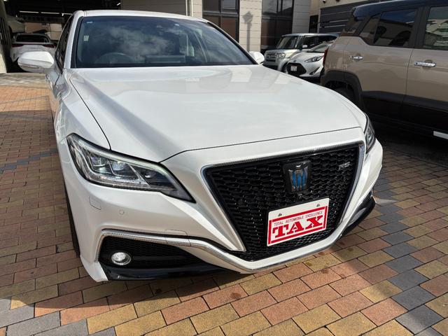 クラウンハイブリッド ＲＳアドバンス　後期型　黒革　パノラミックビューモニター　１２．３型ナビ　三眼ＬＥＤヘッドライト　前席シートヒーター＆シートクーラー　デジタルインナーミラー　カードキー　前後ドラレコ　ＥＴＣ　１８ｉｎｃｈＡＷ（12枚目）