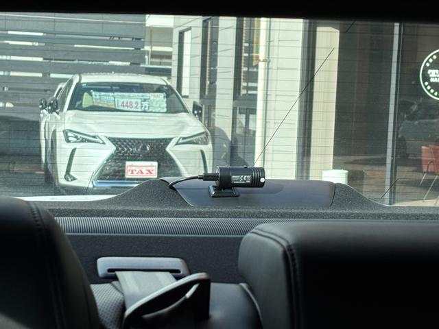 クラウンハイブリッド ＲＳアドバンス　後期型　黒革　パノラミックビューモニター　１２．３型ナビ　三眼ＬＥＤヘッドライト　前席シートヒーター＆シートクーラー　デジタルインナーミラー　カードキー　前後ドラレコ　ＥＴＣ　１８ｉｎｃｈＡＷ（58枚目）