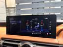 デュアルオートエアコン付き!(温度設定をすれば、自動で車内の温度管理をしてくれる優れ物です!)