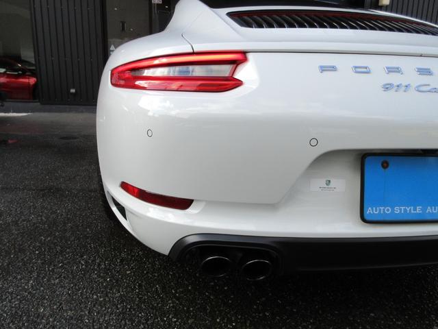 ９１１ ９１１カレラ　ＰＤＫ　正規ディーラー車　右ハンドル　９９１後期　スポーツクロノＰＫＧ　エントリードライブ　スポーツステア　スポーツシート　ターボタイプ２１ＡＷ　アルカンターラルーフ　純正ナビ　Ｂｌｕｅｔｏｏｔｈ（20枚目）