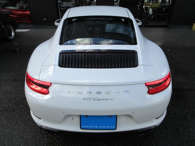 ９１１カレラ　ＰＤＫ　正規ディーラー車　右ハンドル　９９１後期　スポーツクロノＰＫＧ　エントリードライブ　スポーツステア　スポーツシート　ターボタイプ２１ＡＷ　アルカンターラルーフ　純正ナビ　Ｂｌｕｅｔｏｏｔｈ(21枚目)