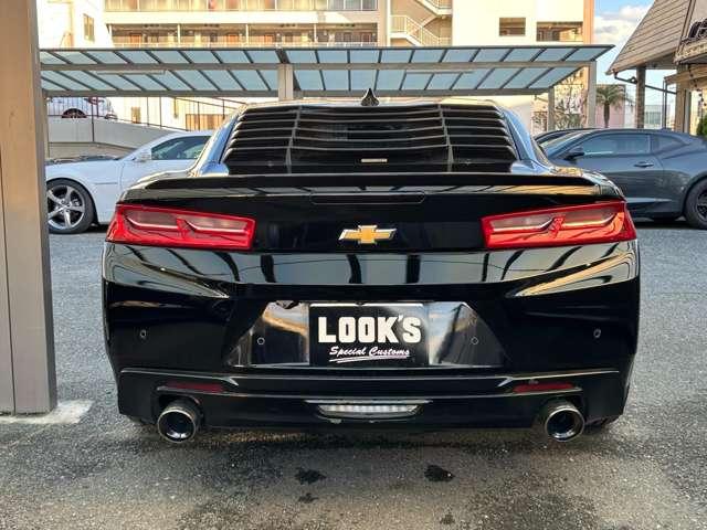 シボレーカマロ LT RS Borlaマフラー 赤/黒レザーシート Fエアロ 20インチアルミ(6枚目)