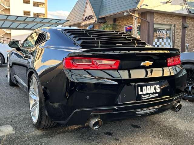 シボレーカマロ LT RS Borlaマフラー 赤/黒レザーシート Fエアロ 20インチアルミ(7枚目)