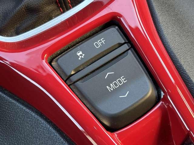 シボレーカマロ LT RS Borlaマフラー 赤/黒レザーシート Fエアロ 20インチアルミ(32枚目)