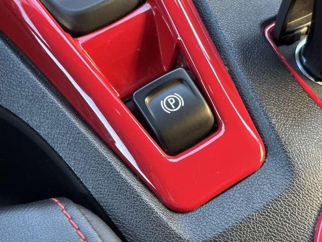 シボレーカマロ LT RS Borlaマフラー 赤/黒レザーシート Fエアロ 20インチアルミ(33枚目)