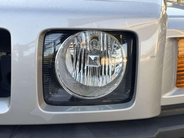 ハマーH3 3.7 4WD サンルーフ HDDナビ/フルセグ 黒革シート 20インチアルミ クルコン(8枚目)