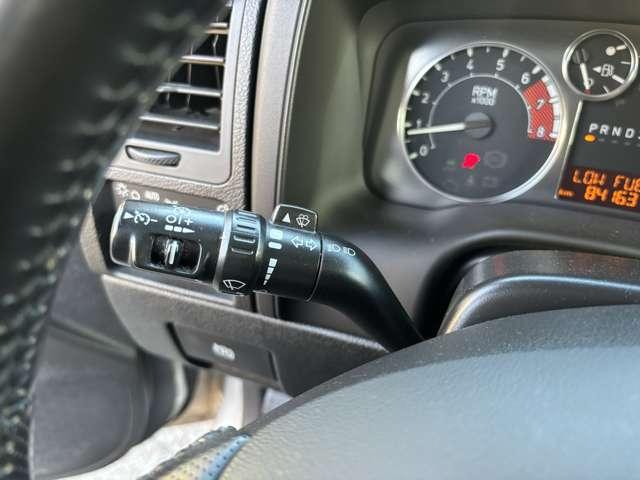 ハマーH3 3.7 4WD サンルーフ HDDナビ/フルセグ 黒革シート 20インチアルミ クルコン(33枚目)