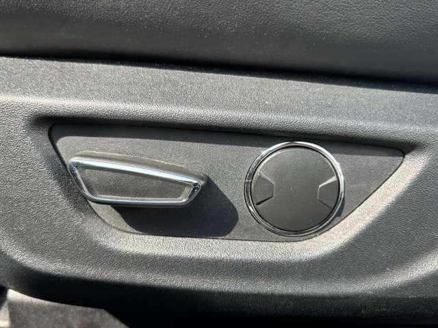 マスタング ５０イヤーズ　エディション　Ｆ／Ｓ／Ｒスポイラー　社外マフラー　ＥＴＣ　ＨＩＤ　メモリーナビ／フルセグ／Ｂｌｕｅｔｏｏｔｈ　バックカメラ　黒革シート（45枚目）