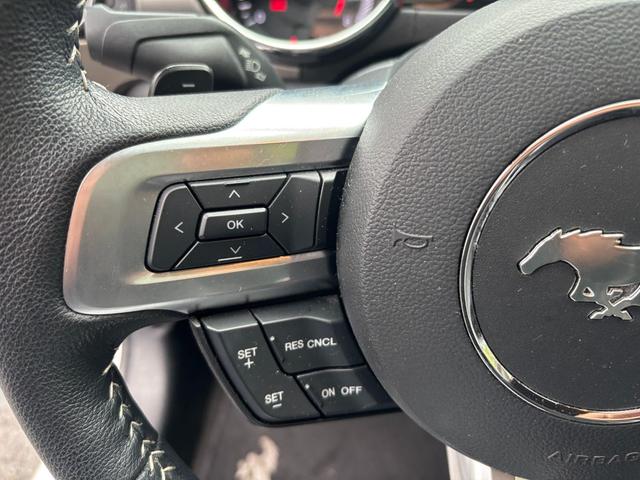 �N���[�Y�R���g���[��