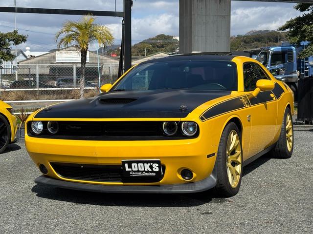 ダッジ・チャレンジャー R/T サンルーフ ディフューザー 純正アルミ HID Bluetoothオーディオ ETC(2枚目)