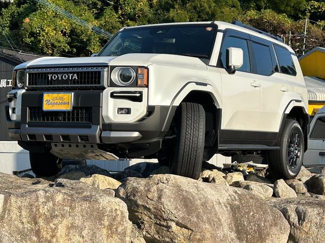 ランドクルーザー２５０ ＶＸ　２．８Ｌディーゼルターボ　トヨタチームメイト　モデリスタパッケージ　１２．３”ディスプレイオーディオ　パノラミックビューモニター　ＥＴＣ２．０　パワーシート　シートヒーター　ステアイングヒーター（4枚目）